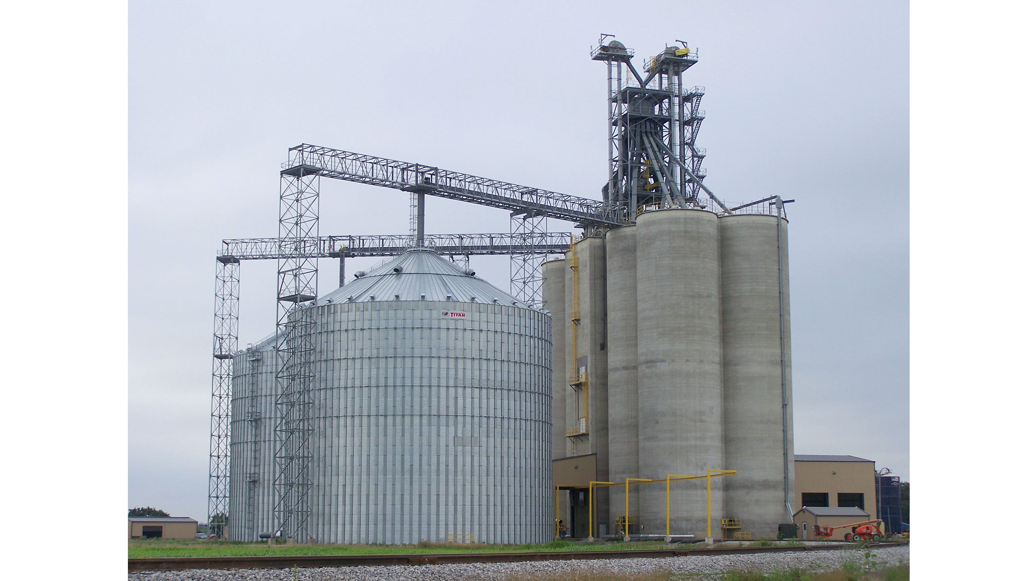 Grain storage silos and industrial facility